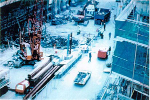 Crater formed by the explosion of the bomb.  (Diameter=9M; Depth=2.5M)